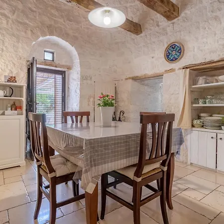 度假居 Trullo Cielo Cielo